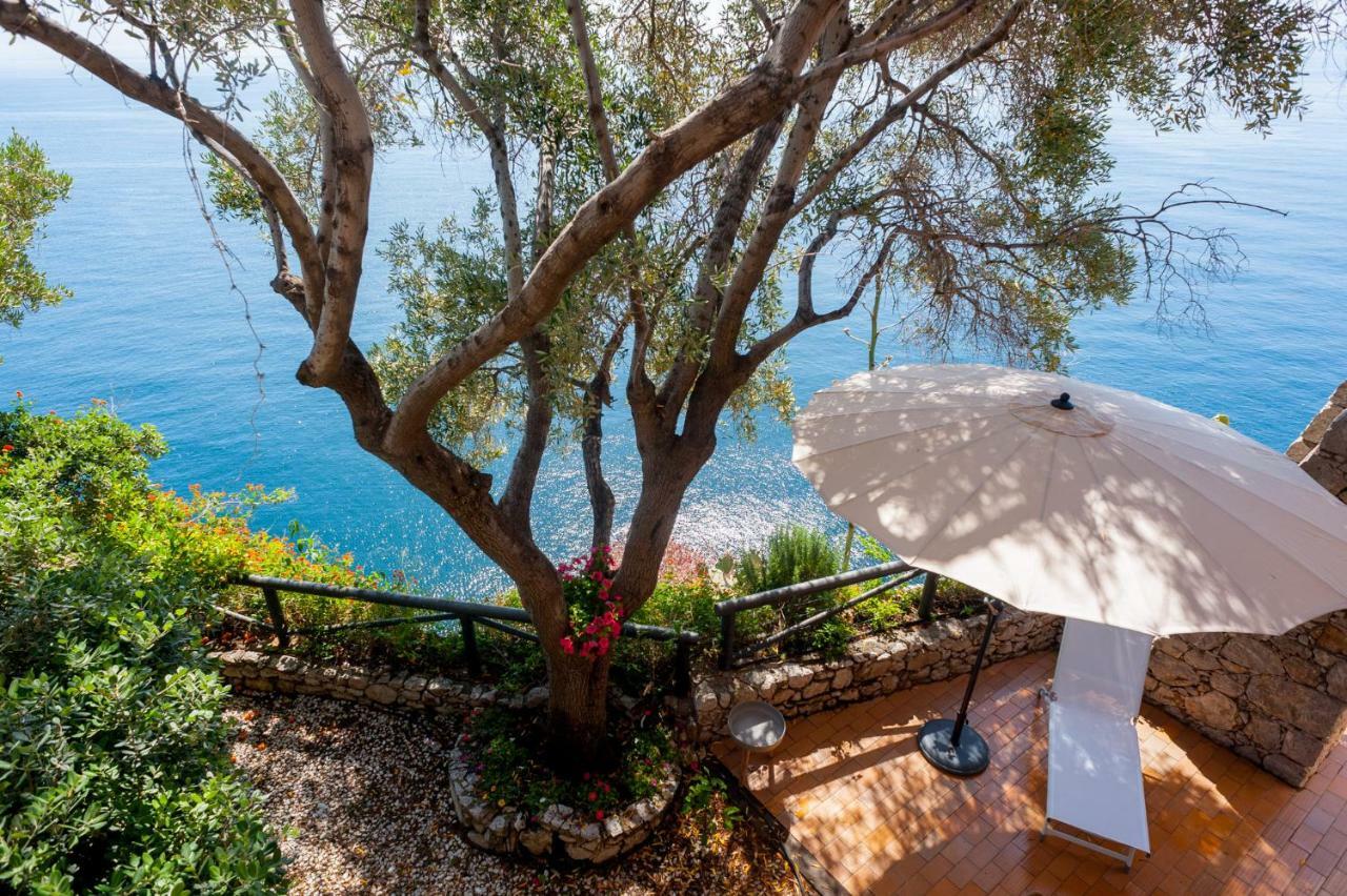 Casa Trevelyan Isola Bella Apartment Taormina Bagian luar foto