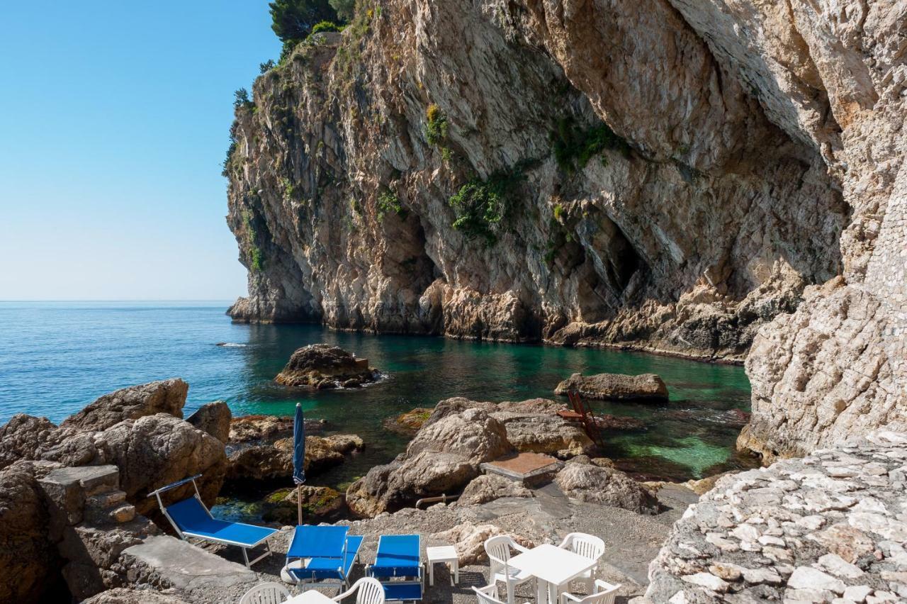 Casa Trevelyan Isola Bella Apartment Taormina Bagian luar foto