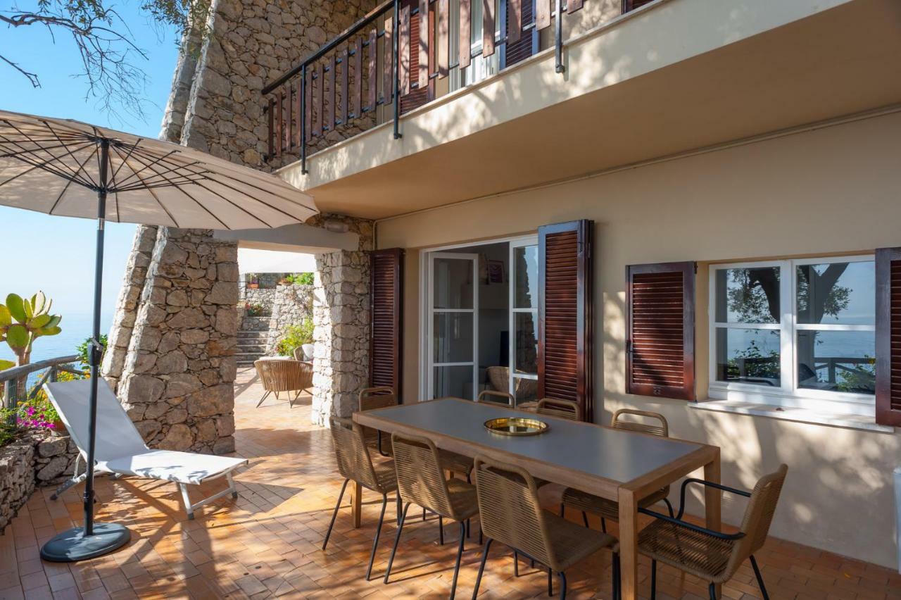 Casa Trevelyan Isola Bella Apartment Taormina Bagian luar foto